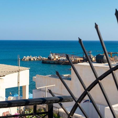 Lovely Sea View Apartment At The Heart Of The Town Ιεράπετρα Εξωτερικό φωτογραφία